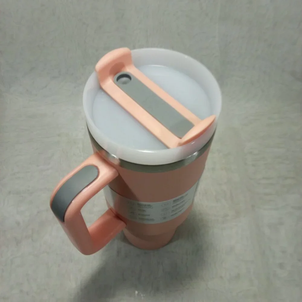 STANLEY QUENCHER Flowstate H 2.0 TUMBLER 40oz w/straw, New in Box